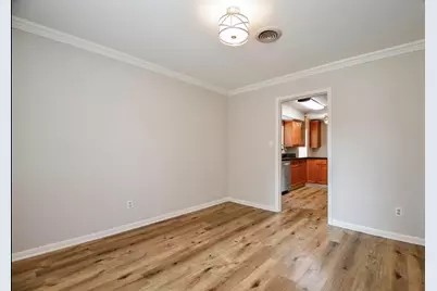 10706 Inwood Drive, Houston, TX 77042 - Photo 10