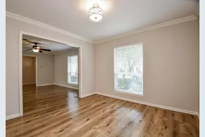10706 Inwood Drive, Houston, TX 77042 - Photo 12