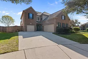 8111 Placid Point Ct, Humble, TX 77396 - Photo 2