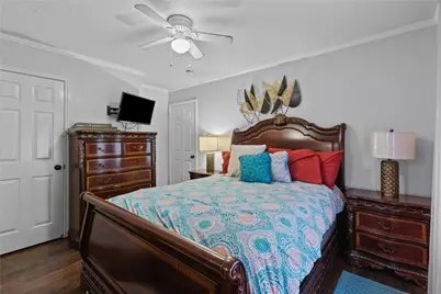 10902 Spruce Drive N, La Porte, TX 77571 - Photo 22