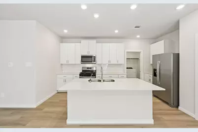 5721 Adamite Way, Houston, TX 77048 - Photo 1