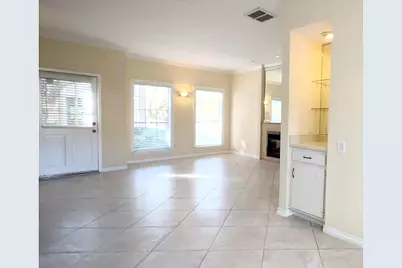 11710 Southlake Drive #16, Houston, TX 77077 - Photo 4