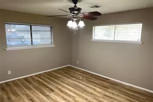 11215 Mayfield Rd, Houston, TX 77043 - Photo 22