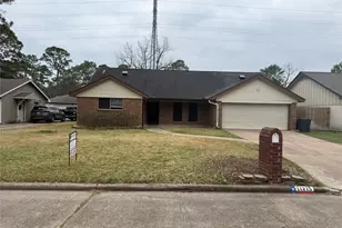 11215 Mayfield Rd, Houston, TX 77043 - Photo 2