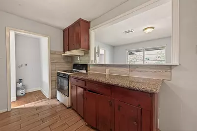 10506 Buffum Street, Houston, TX 77051 - Photo 8