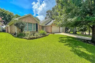 3618 Country Club Blvd, Montgomery, TX 77356 - Photo 2