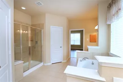 6815 Clemson Lane, Sugar Land, TX 77479 - Photo 22