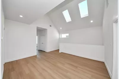 9146 Besos Lane, Houston, TX 77051 - Photo 22