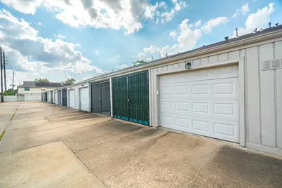 6339 Del Monte Drive SW #95, Houston, TX 77057 - Photo 26