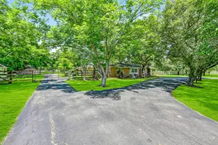 13320 County Rd 184, Alvin, TX 77511 - Photo 6