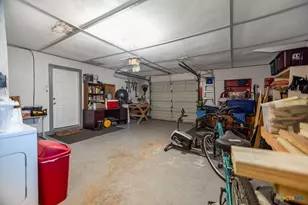 502 Ave G, El Campo, TX 77437 - Photo 38