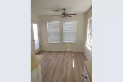 204 Wood Hollow Drive, League City, TX 77573 - Photo 10