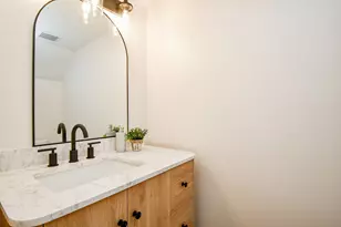 21 Edgewood Forest Ct, The Woodlands, TX 77381 - Photo 28