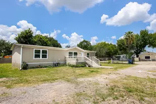 8724 Bloombury Ln, Houston, TX 77064 - Photo 2