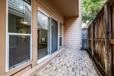 1915 Augusta Drive #8, Houston, TX 77057 - Photo 4