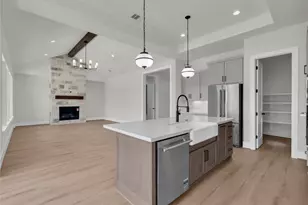 301 Seguin Dr, New Waverly, TX 77358 - Photo 8