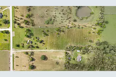 4541 Boyett Dr, Hungerford, TX 77448 - Photo 2