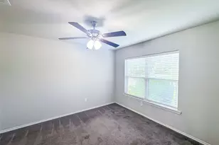 277 Stalwart Hl Trl, Magnolia, TX 77354 - Photo 4