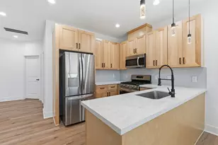 8805 Parkway Dr, Houston, TX 77088 - Photo 6