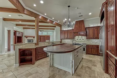 28207 E Benders Landing Boulevard, Spring, TX 77386 - Photo 4