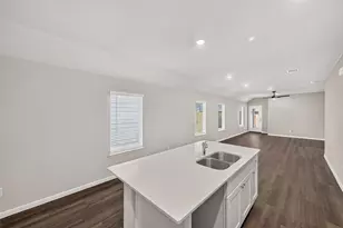 2114 Creole Crk Ln, Houston, TX 77090 - Photo 8