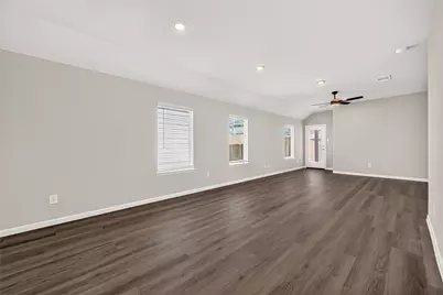 2114 Creole Creek Lane, Houston, TX 77090 - Photo 2