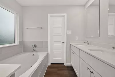 2114 Creole Creek Lane, Houston, TX 77090 - Photo 24
