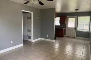 604 Wilson Rd, Humble, TX 77338 - Photo 4
