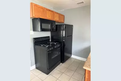 604 Wilson Road #5, Humble, TX 77338 - Photo 6
