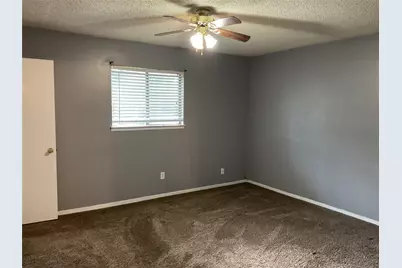 5129 Chateaux Drive, Bay City, TX 77414 - Photo 8