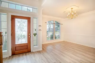 303 Spencer Landing E, La Porte, TX 77571 - Photo 8