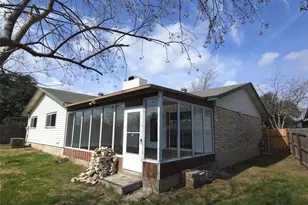 12013 Grey Rock Ln, Austin, TX 78750 - Photo 4