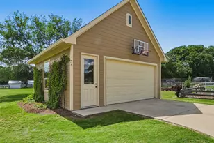 105 Brazos Hill Ln, Sealy, TX 77474 - Photo 42