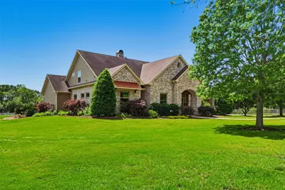 105 Brazos Hill Lane, Sealy, TX 77474 - Photo 6