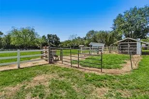 105 Brazos Hill Ln, Sealy, TX 77474 - Photo 46