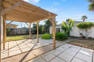 4803 Sherman Blvd, Galveston, TX 77551 - Photo 36