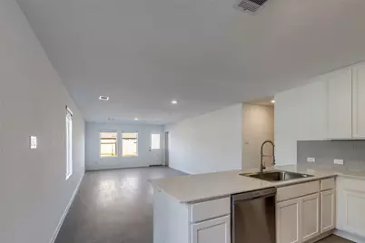 1528 Sunset Ridge Drive, Conroe, TX 77303 - Photo 4