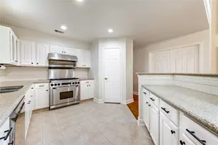 12311 Brighton Ln, Meadows Place, TX 77477 - Photo 16