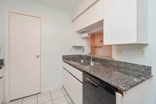 7447 Cambridge St, Houston, TX 77054 - Photo 14