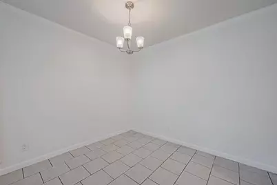 2824 Briarhurst Dr #20, Houston, TX 77057 - Photo 14