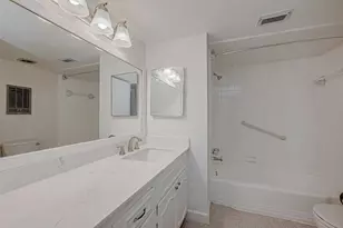 2824 Briarhurst Dr, Houston, TX 77057 - Photo 16