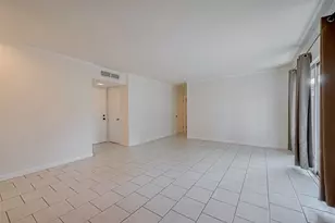 2824 Briarhurst Dr, Houston, TX 77057 - Photo 6