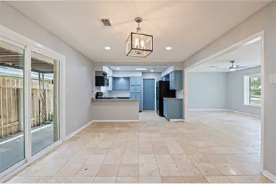 2513 Meadow Lane, La Marque, TX 77568 - Photo 2