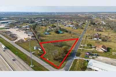 8411 Meadowlark Drive, Baytown, TX 77523 - Photo 4