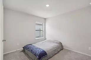 10707 Bird Of Paradise Ln, Houston, TX 77016 - Photo 8