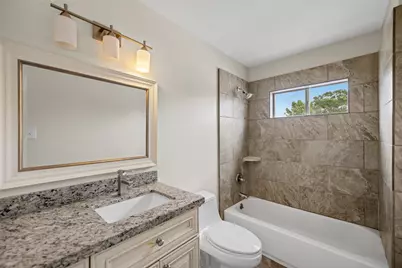 6918 Irvington Boulevard #B, Houston, TX 77022 - Photo 6