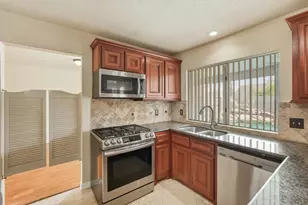 10419 Tablerock Dr, Houston, TX 77064 - Photo 14