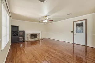 10419 Tablerock Dr, Houston, TX 77064 - Photo 4