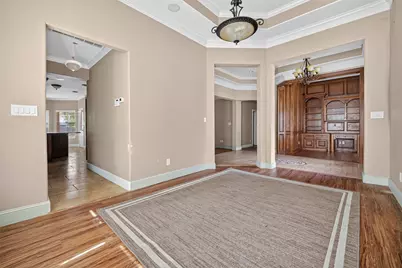 5771 Belarbor Street, Houston, TX 77033 - Photo 14
