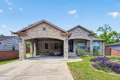 5771 Belarbor Street, Houston, TX 77033 - Photo 2
